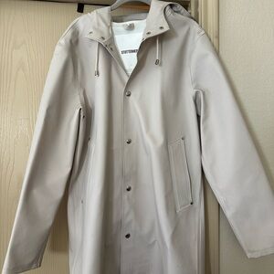 Stutterheim Light Sand Hooded Raincoat